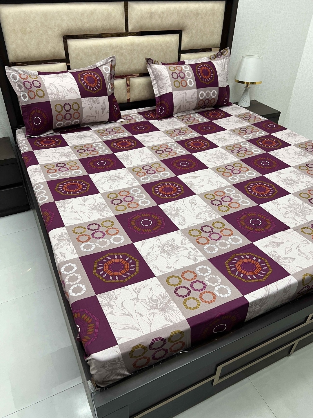 

Pure Decor Purple & White Cotton 350 TC King Bedsheet with 2 Pillow Covers