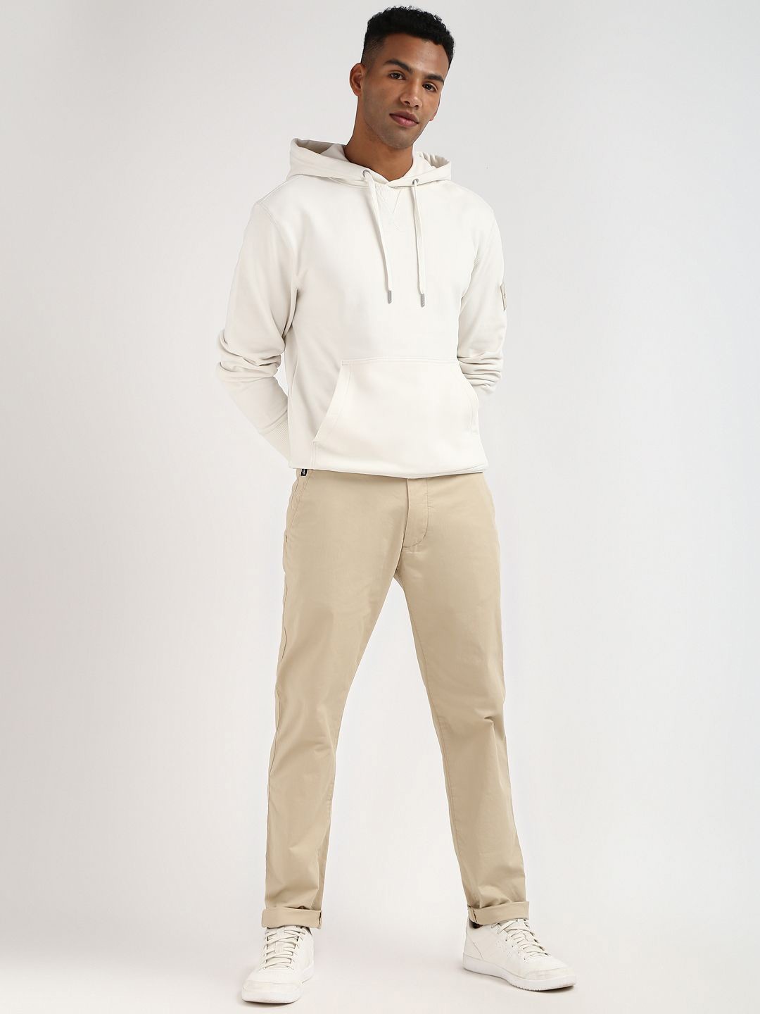 

Calvin Klein Jeans Men Hooded Sweatshirt, Off white