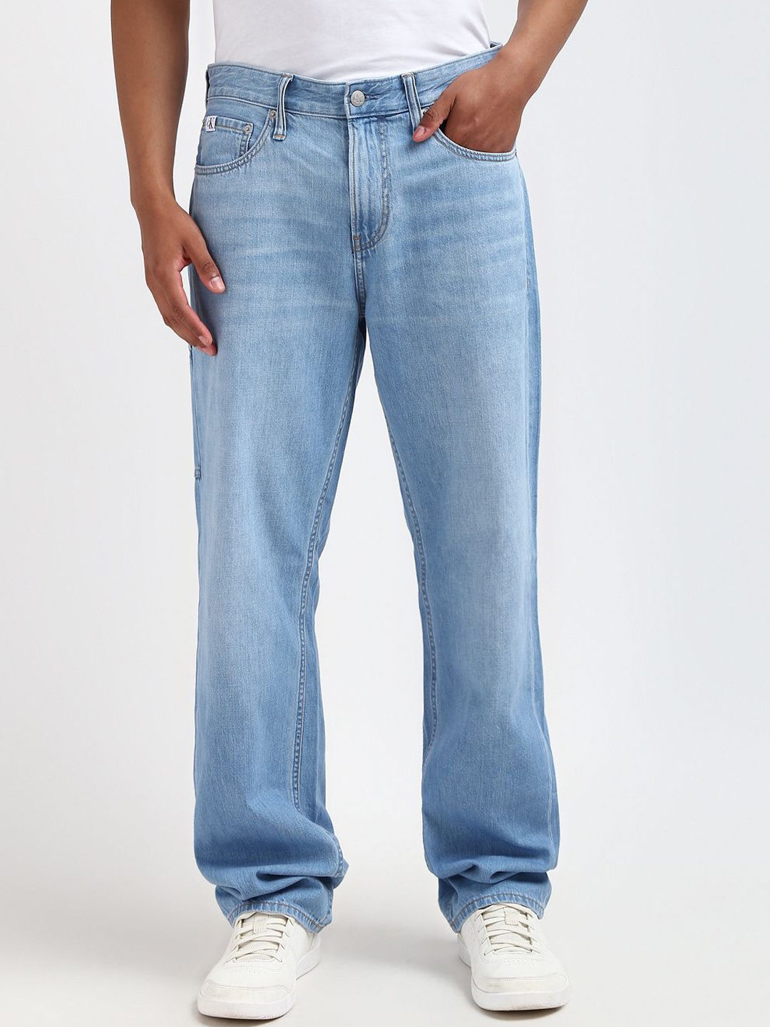 

Calvin Klein Men Straight Fit Light Fade Jeans, Blue