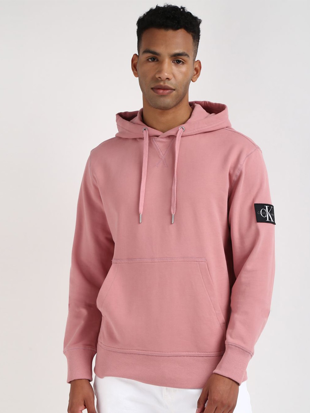 

Calvin Klein Jeans Men Hooded Sweatshirt, Pink