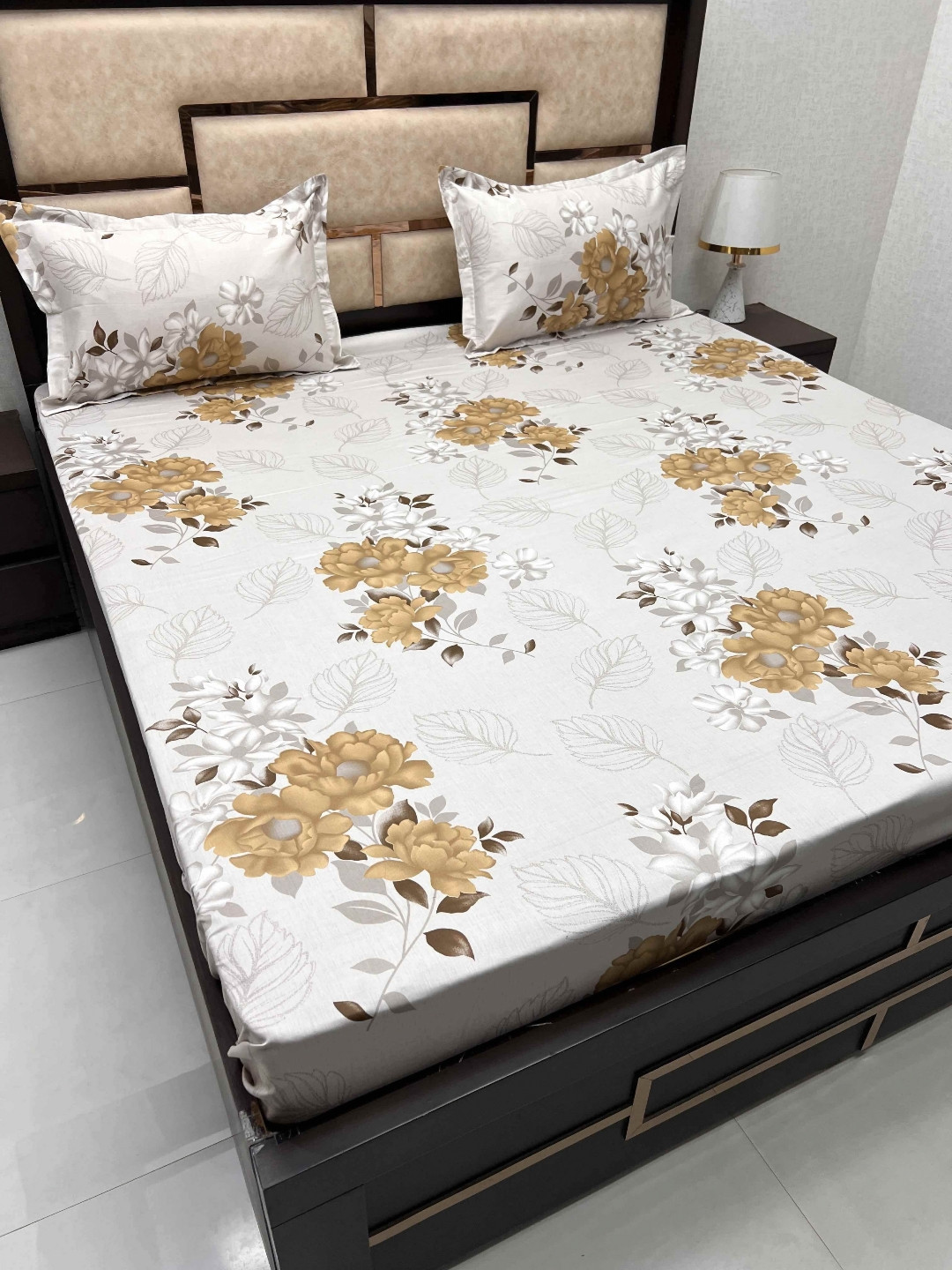 

Pure Decor White & Brown Floral 350 TC Pure Cotton King Bedsheet with 2 Pillow Covers
