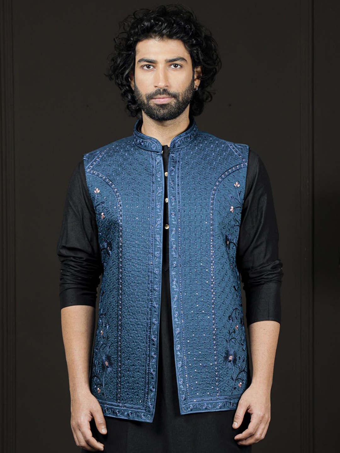 

VASTRAMAY Embroidered Woven Nehru Jacket, Turquoise blue