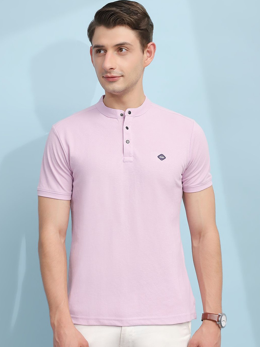 

Cloak & Decker by Monte Carlo Men Solid Mandarin Collar T-shirt, Purple
