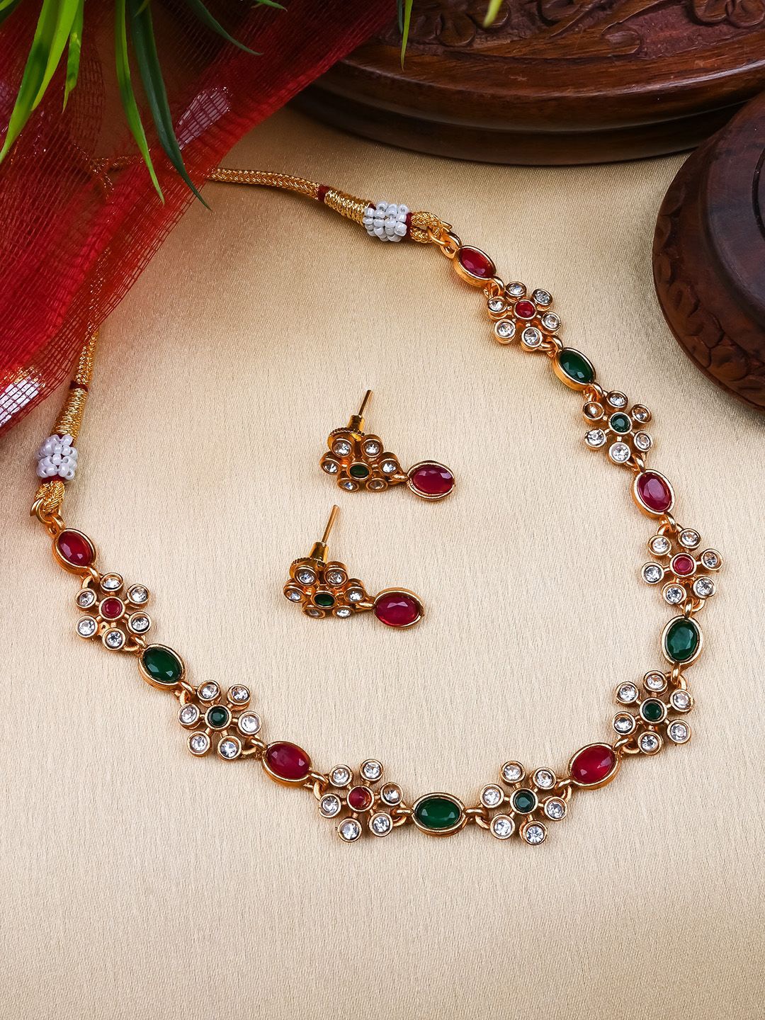 

StileAdda Gold-Plated Stones Studded Flower Jewellery Set