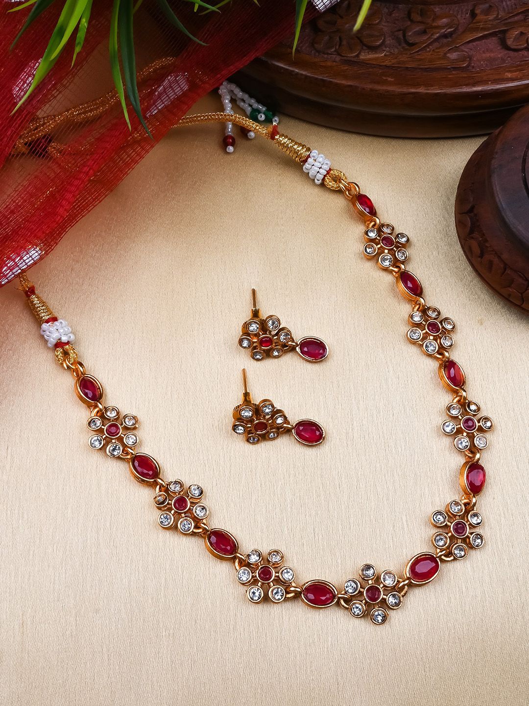 

StileAdda Gold-Plated Stones Studded Flower Jewellery Set