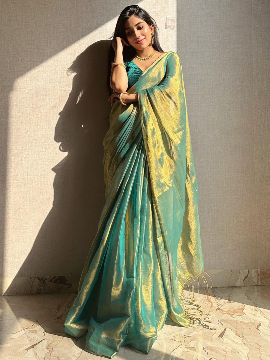 

KALINI Woven Design Zari Saree, Green
