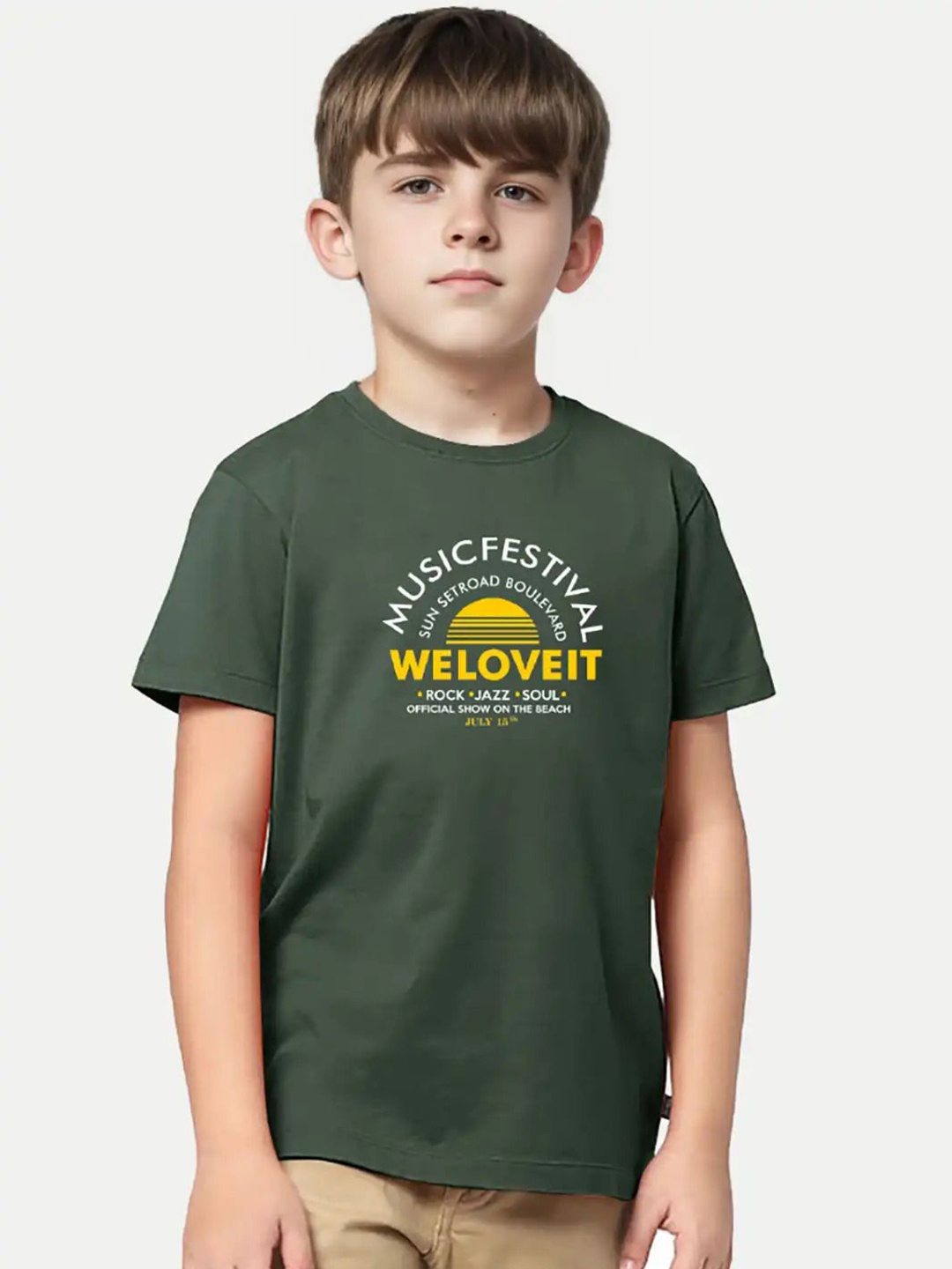 

BAESD Boys Typography Printed Applique T-shirt, Green