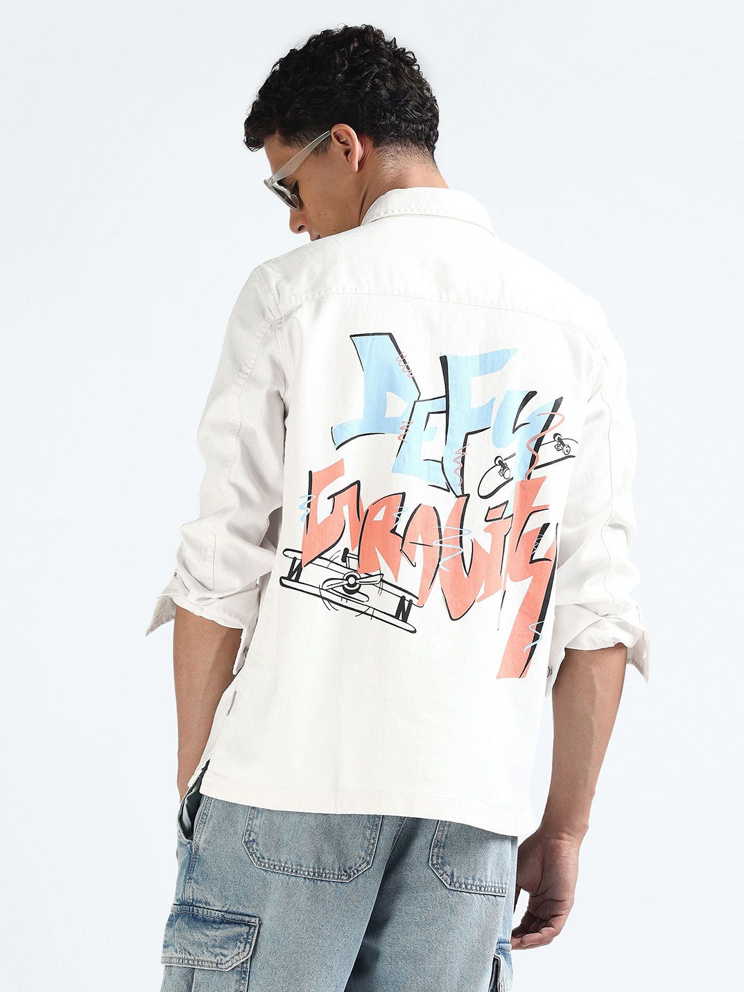 

Flying Machine Men Graphic Printed Casual Denim Shirt, White
