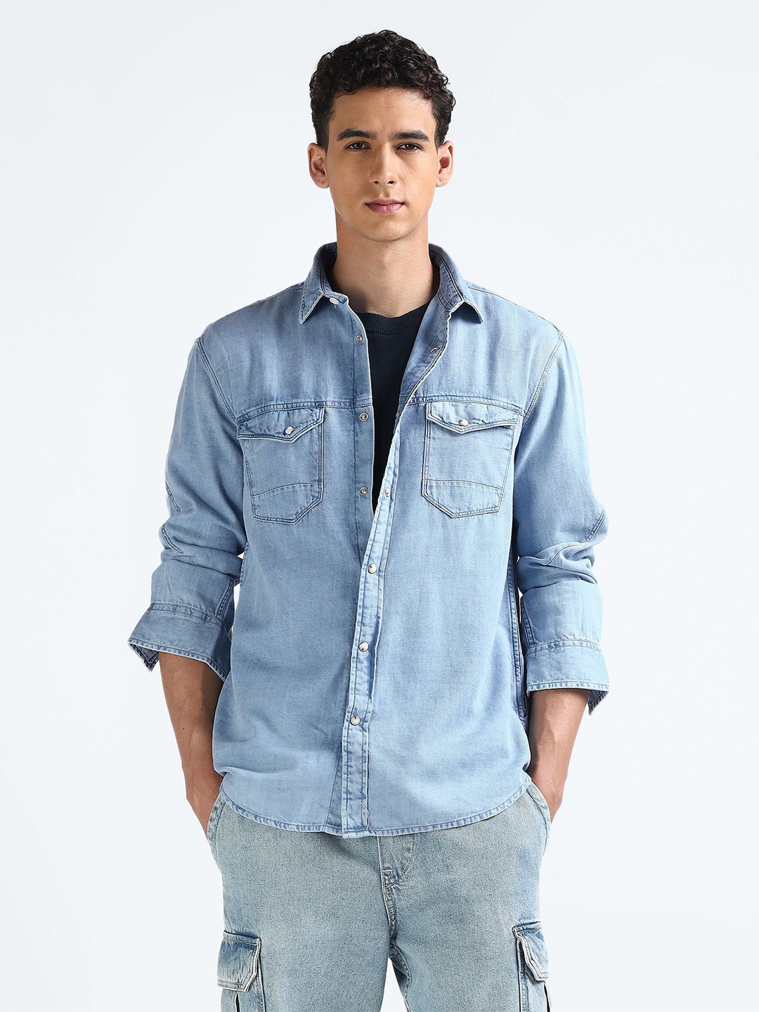 

Flying Machine Men Solid Pure Cotton Casual Shirt, Blue