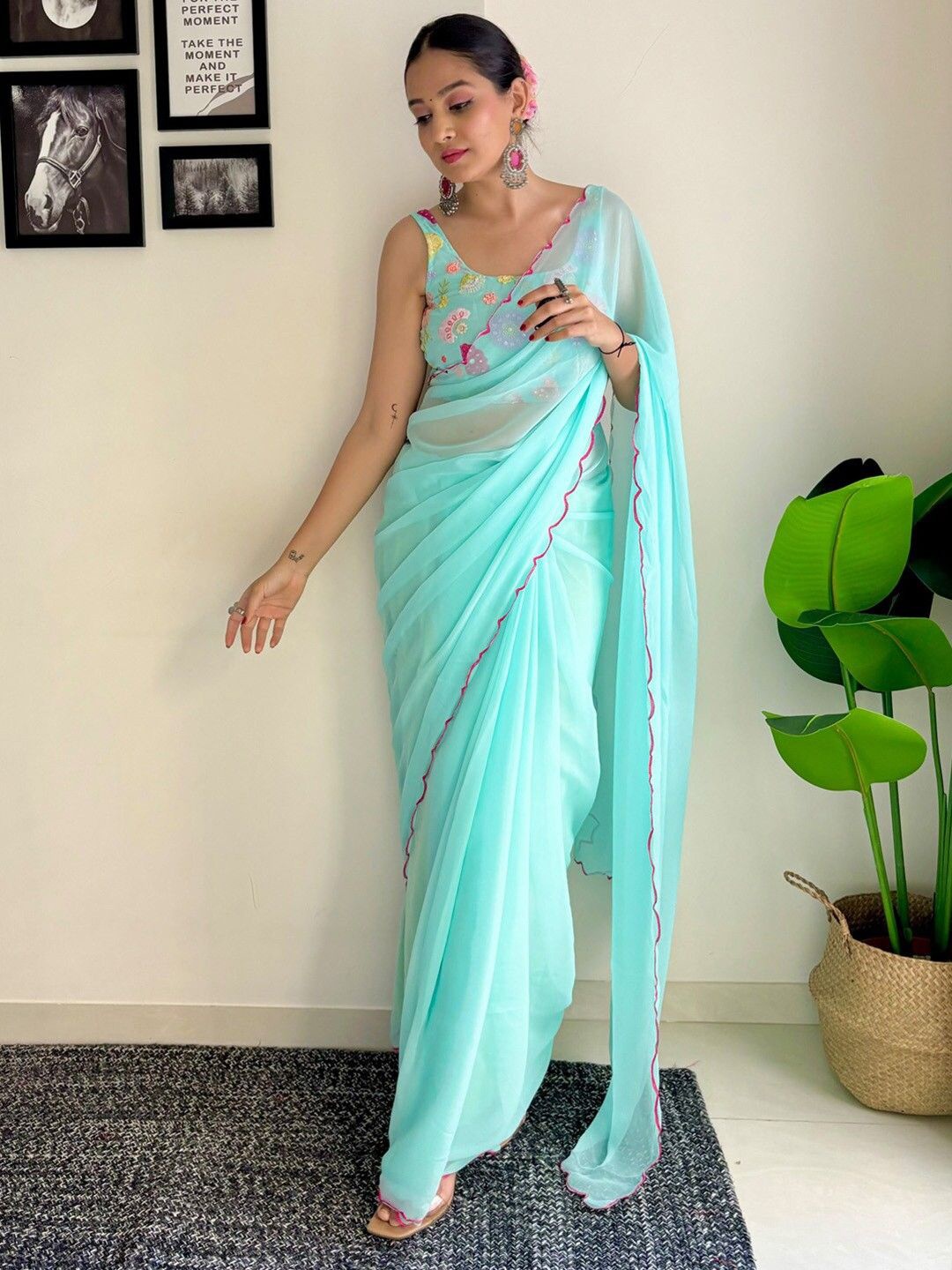 

AVANSHEE Embroidered Solid Saree, Blue