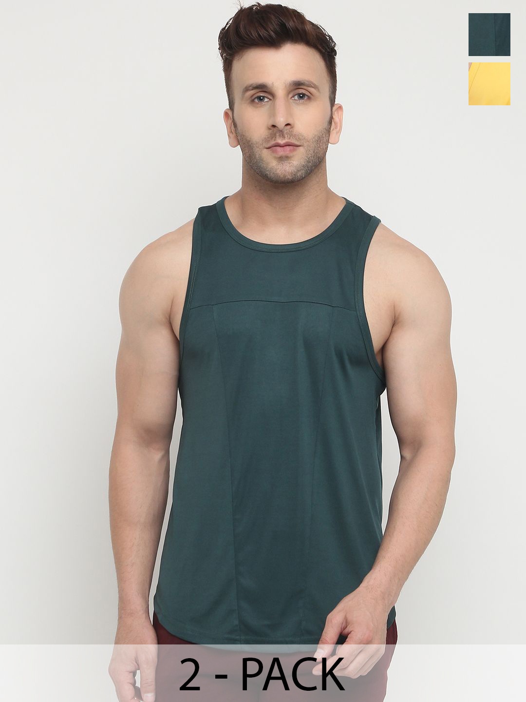 

CHKOKKO Pack Of 2 Men Solid Round Neck T-shirt, Green