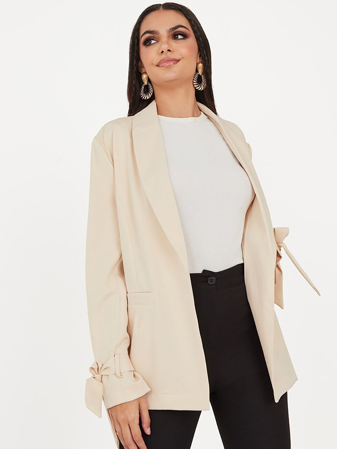 

Styli Women Tie Cuff Sleeves Regular Length Oversized Blazer, Beige