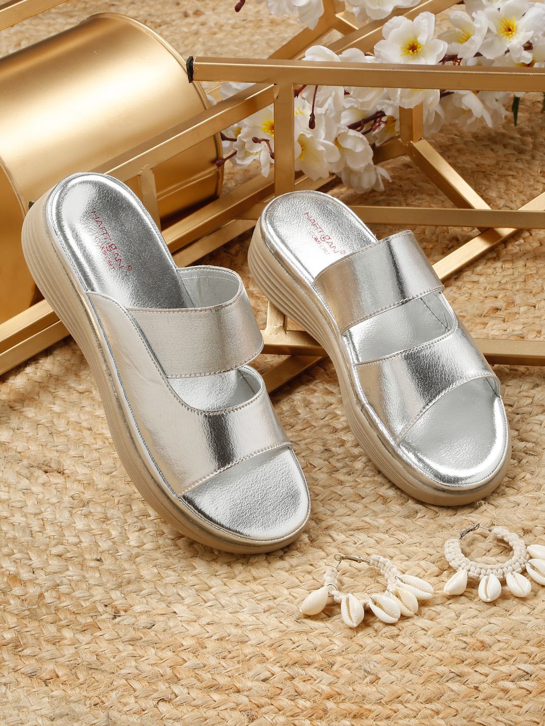 

HARTIGAN Open Toe Comfort Wedges, Silver