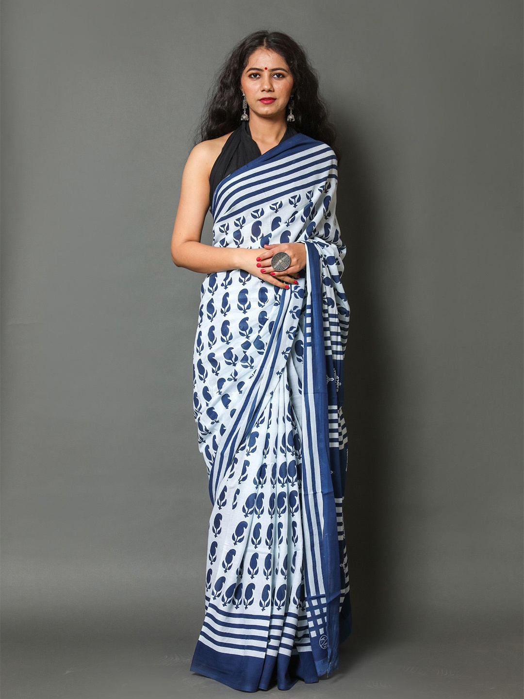 

JAIPURI PRINT Ethnic Motifs Pure Cotton Block Print Saree, Blue