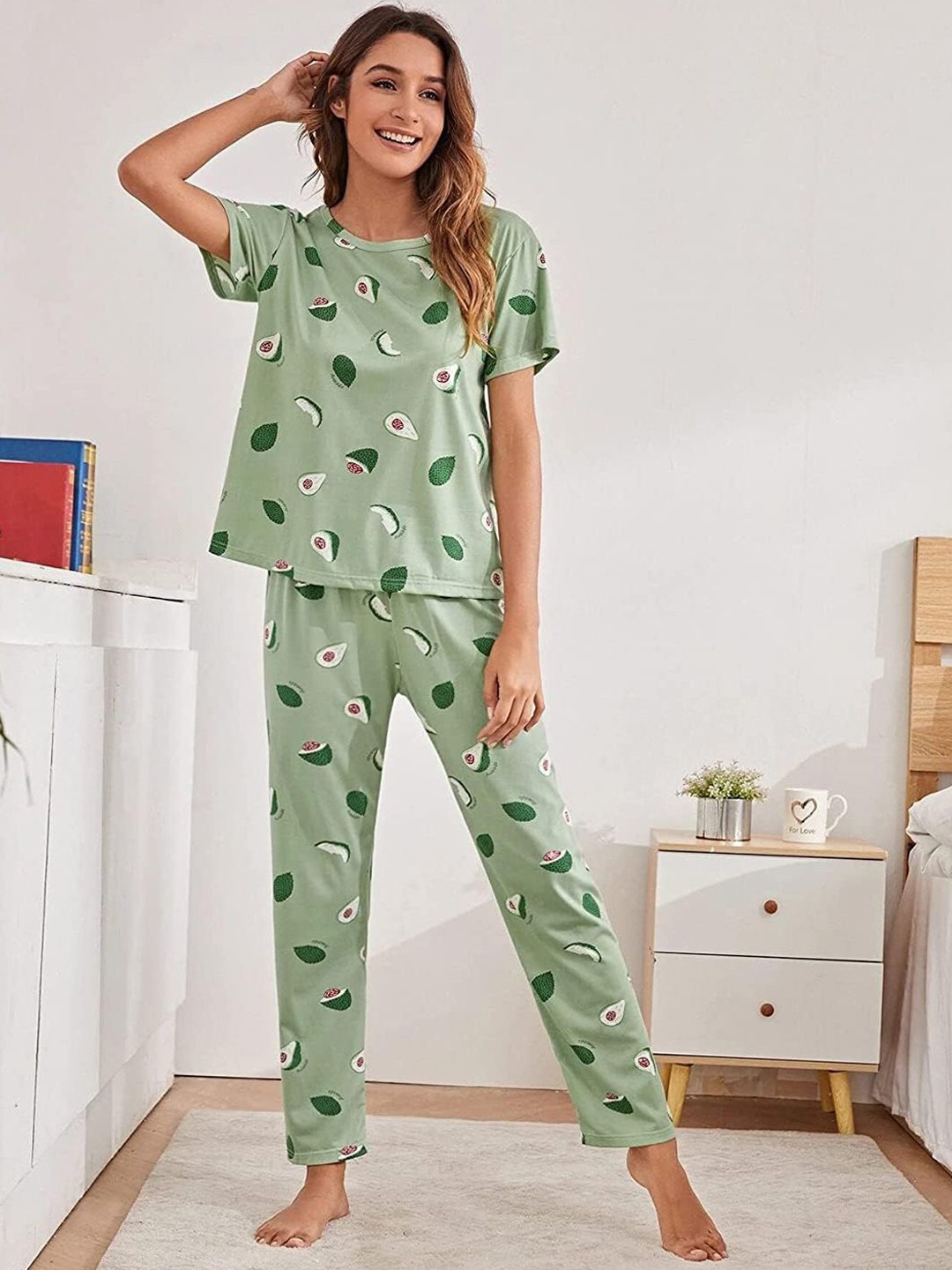 

Softwrap Printed Round Neck Night suit, Green