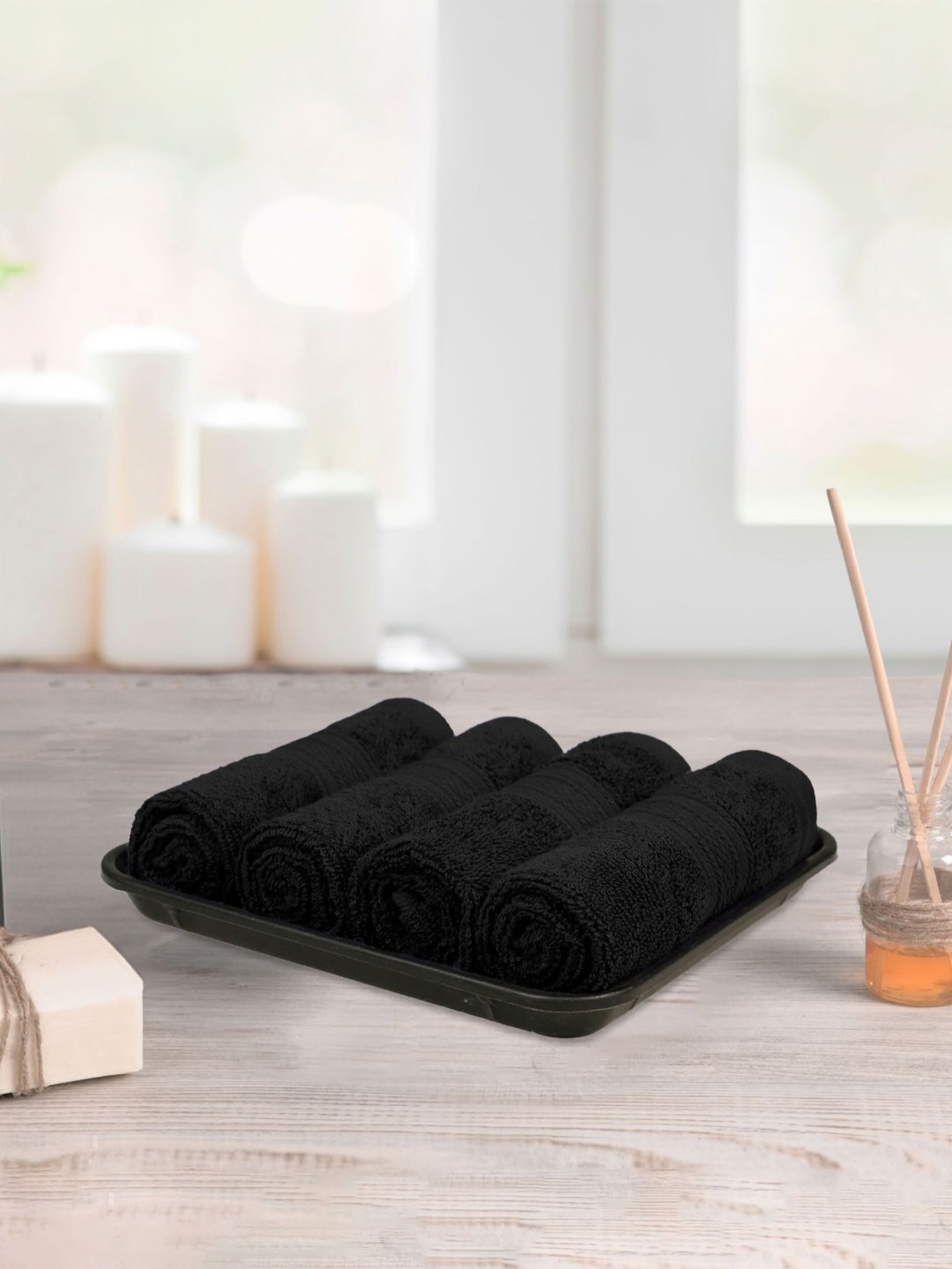 

MYTRIDENT Black 4 Pieces Cotton Soft Comfort 500 GSM Reversible Face Towel