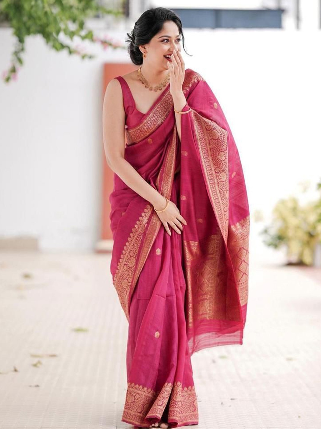 

Upalksh Woven Design Zari Kanjeevaram Saree, Pink