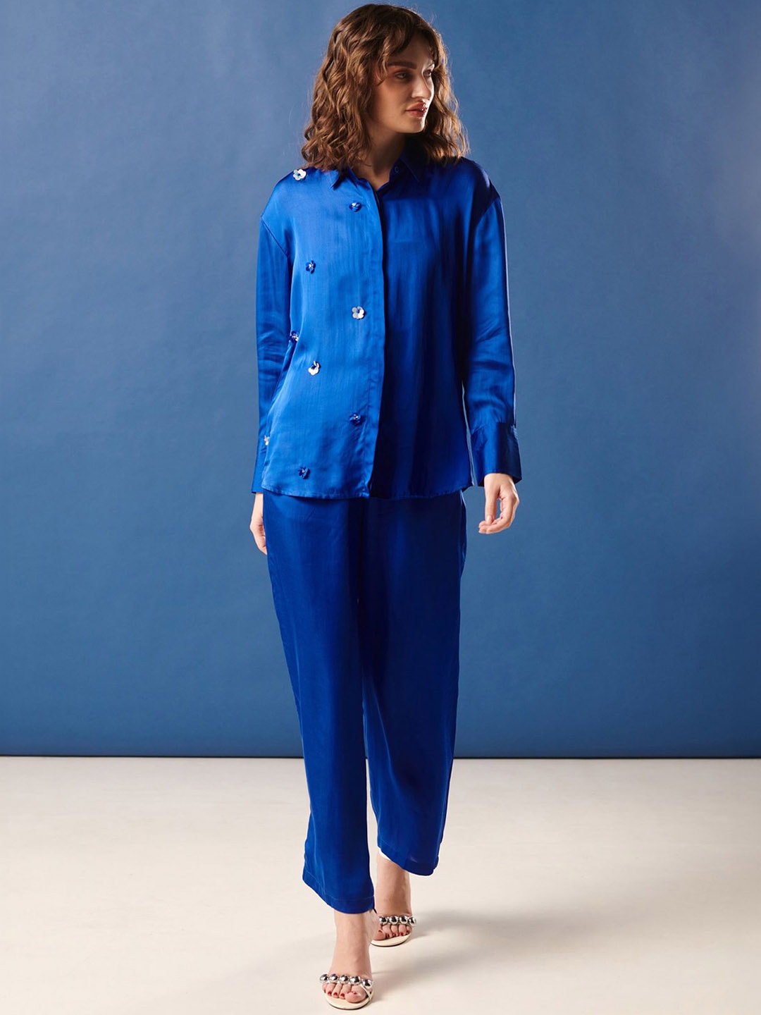 

Midsummer Applique Sequinned Long Sleeves Shirt With Trousers, Blue