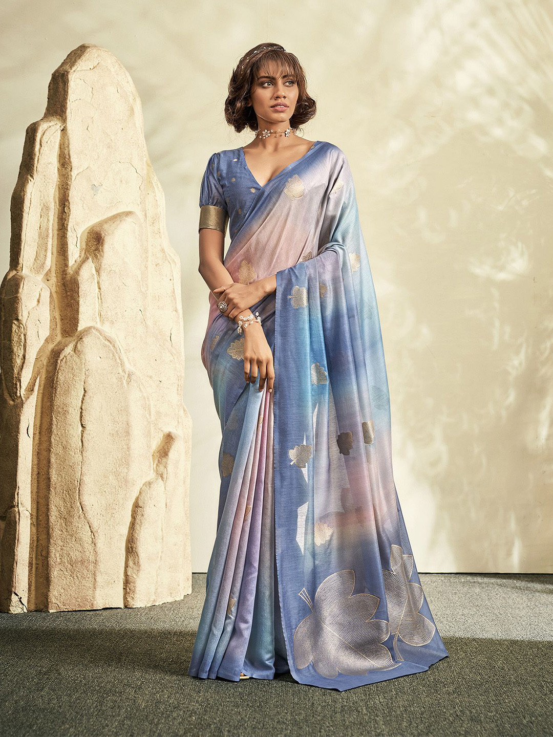 

elora Printed Khadi Saree With Blouse Piece, Blue
