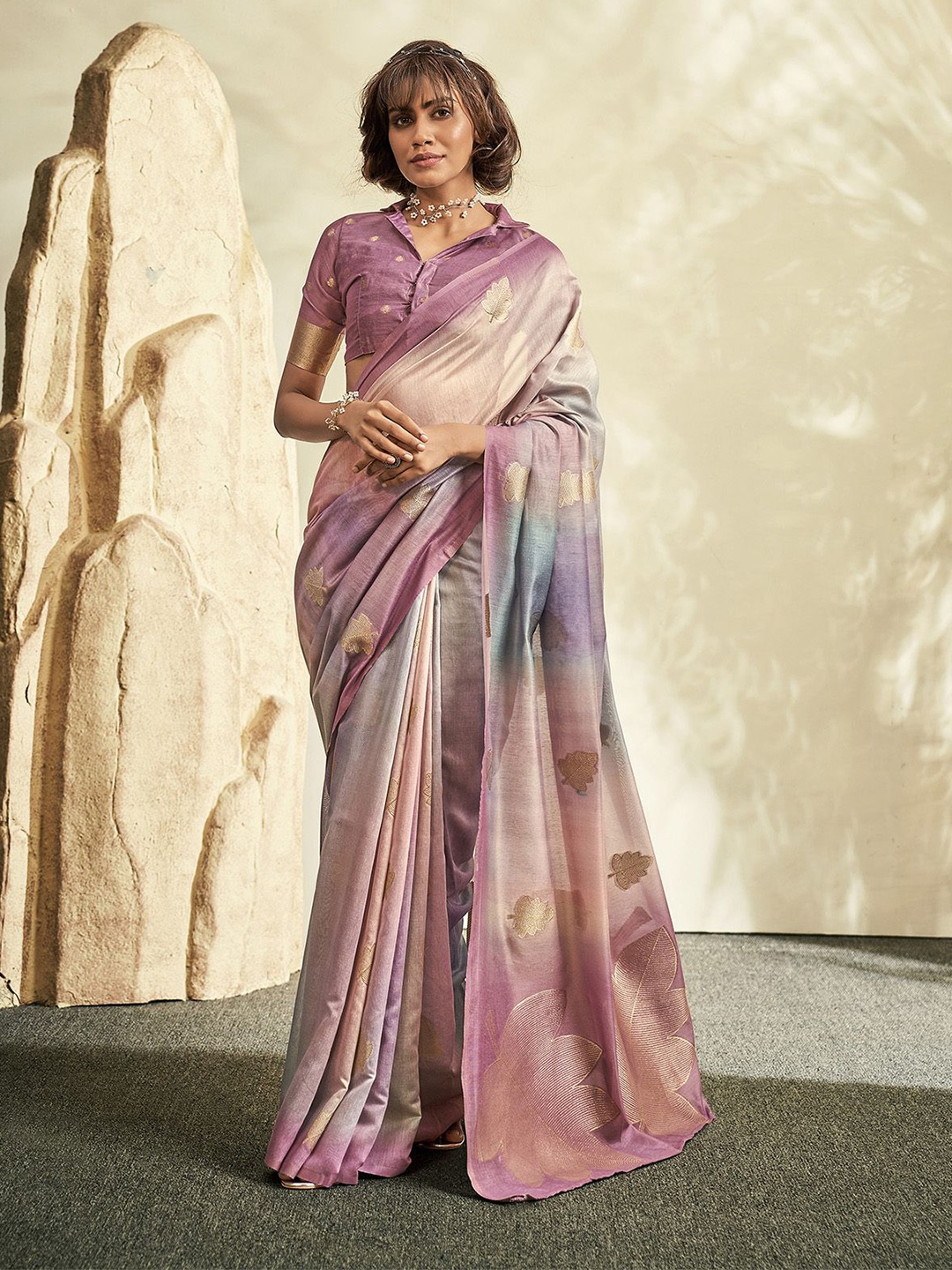 

elora Printed Khadi Saree With Blouse Piece, Pink