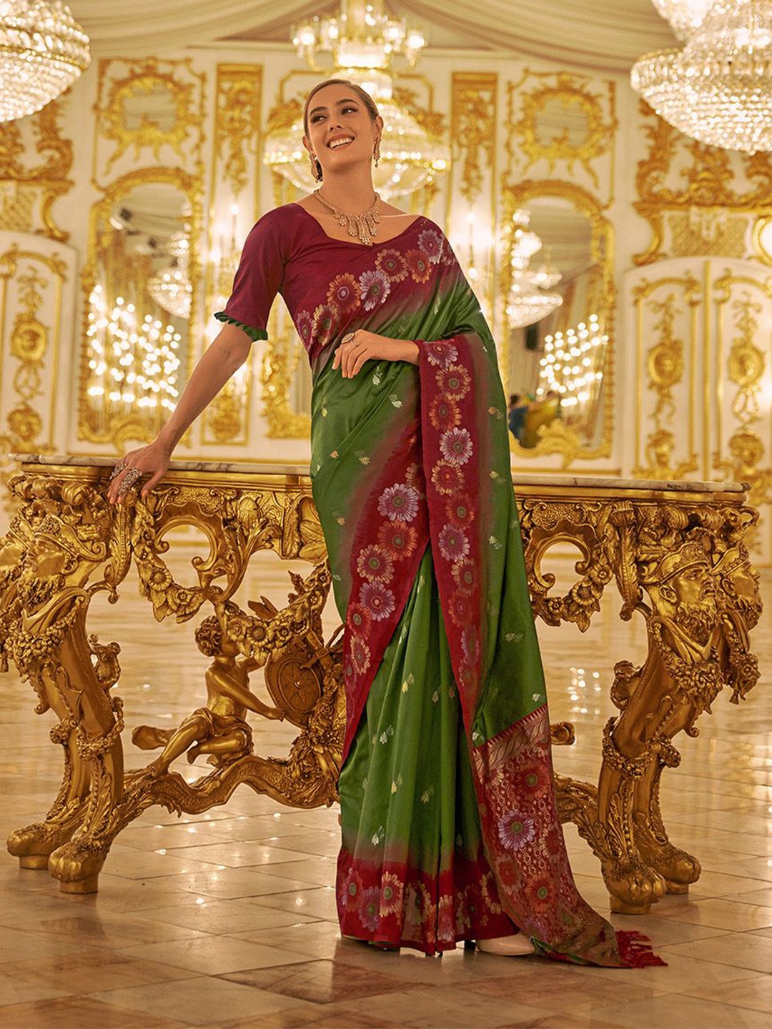 

elora Woven Design Banarasi Saree, Green