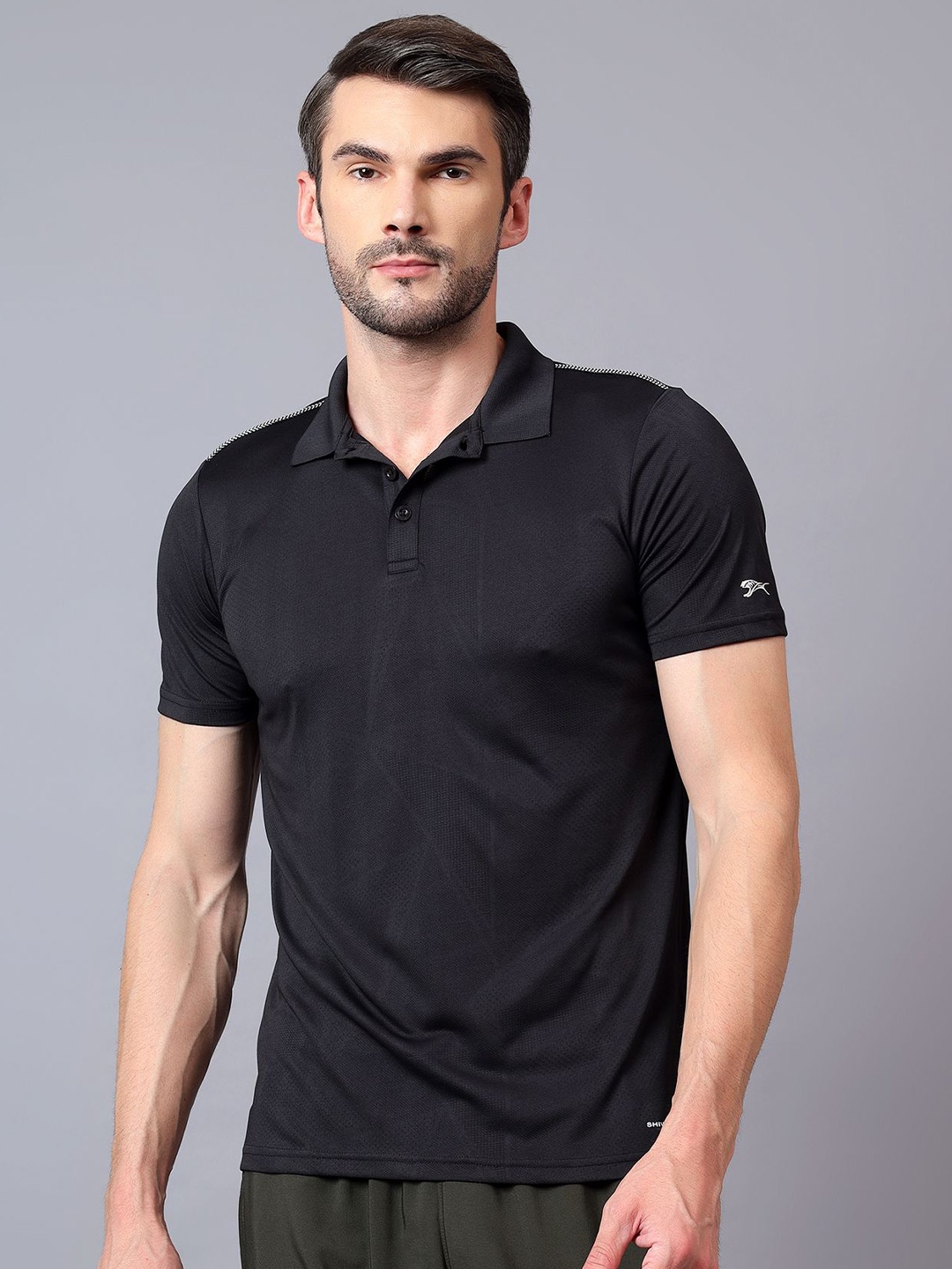 

Shiv Naresh Men Polo Collar T-shirt, Black