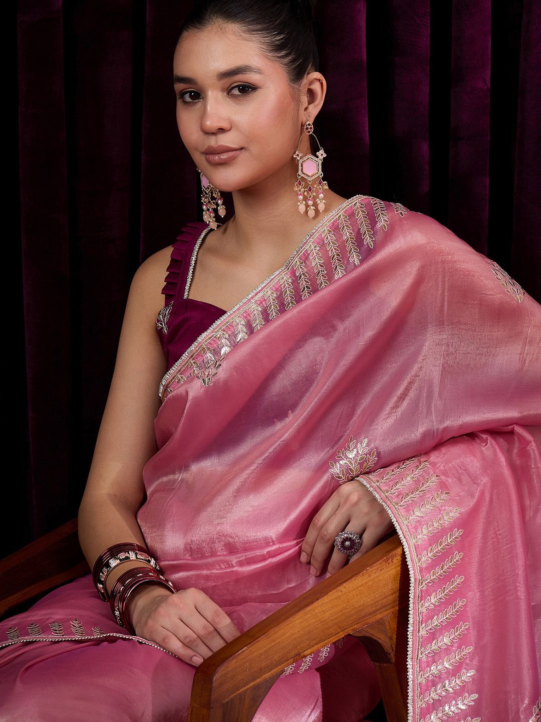 

Saree mall Embellished Gotta Patti Tissue Sarees, Pink