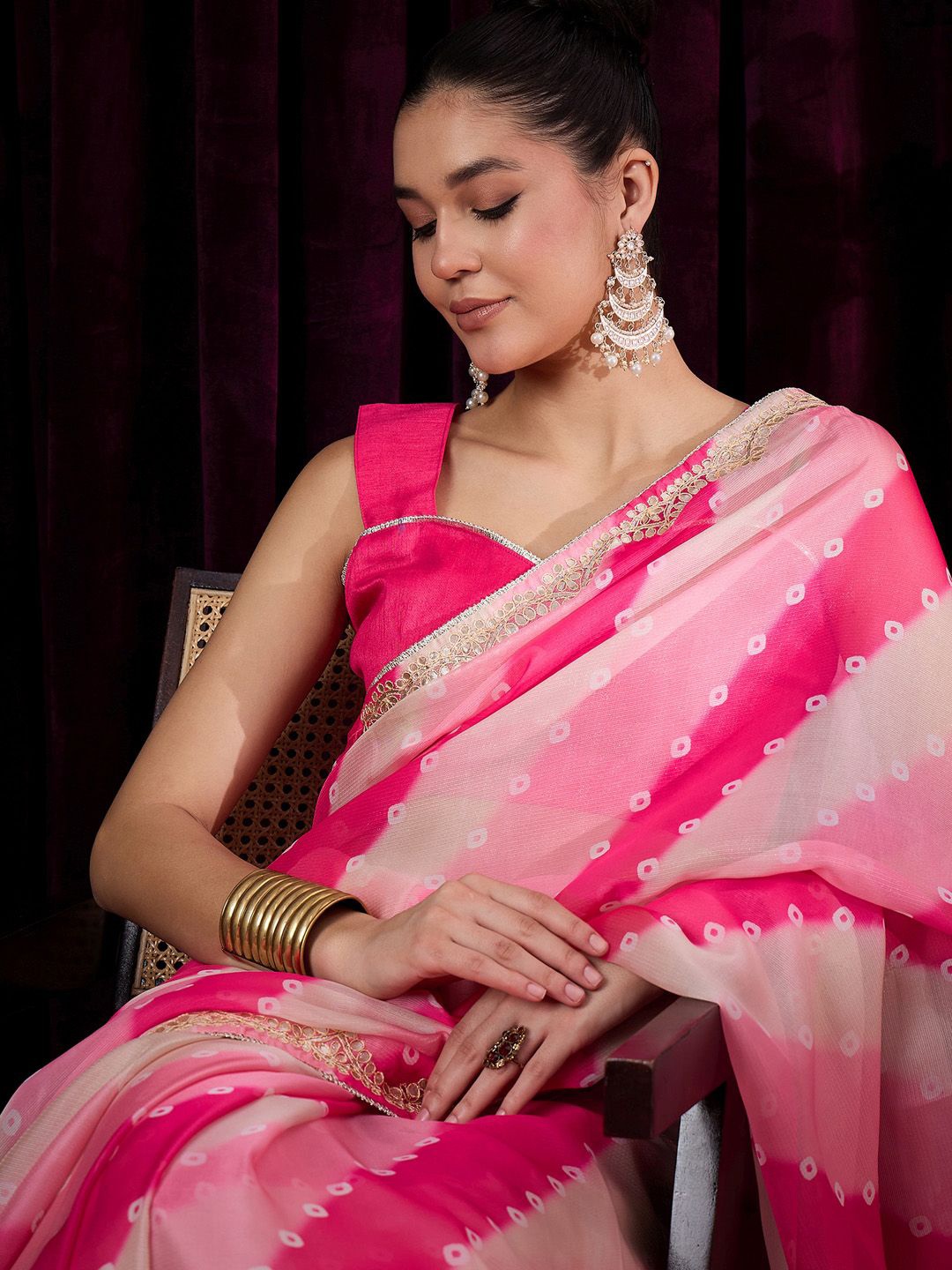 

Saree mall Bandhani Gotta Patti Organza Sarees, Pink