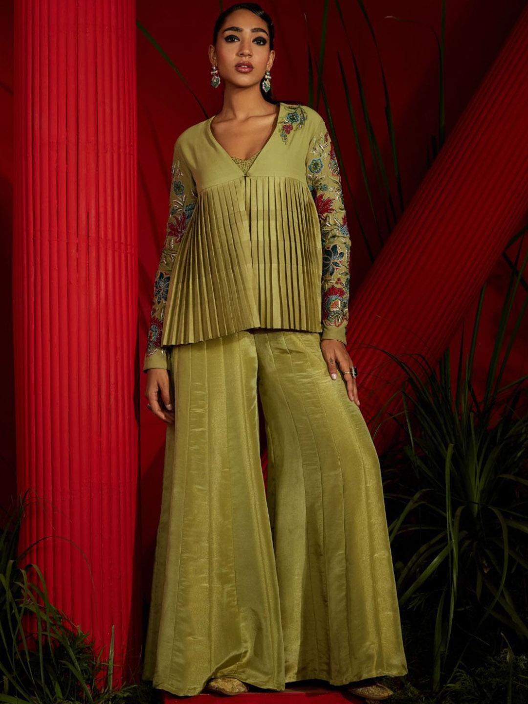 

Shreeka Embroidered Long Sleeve Top & Trouser, Green