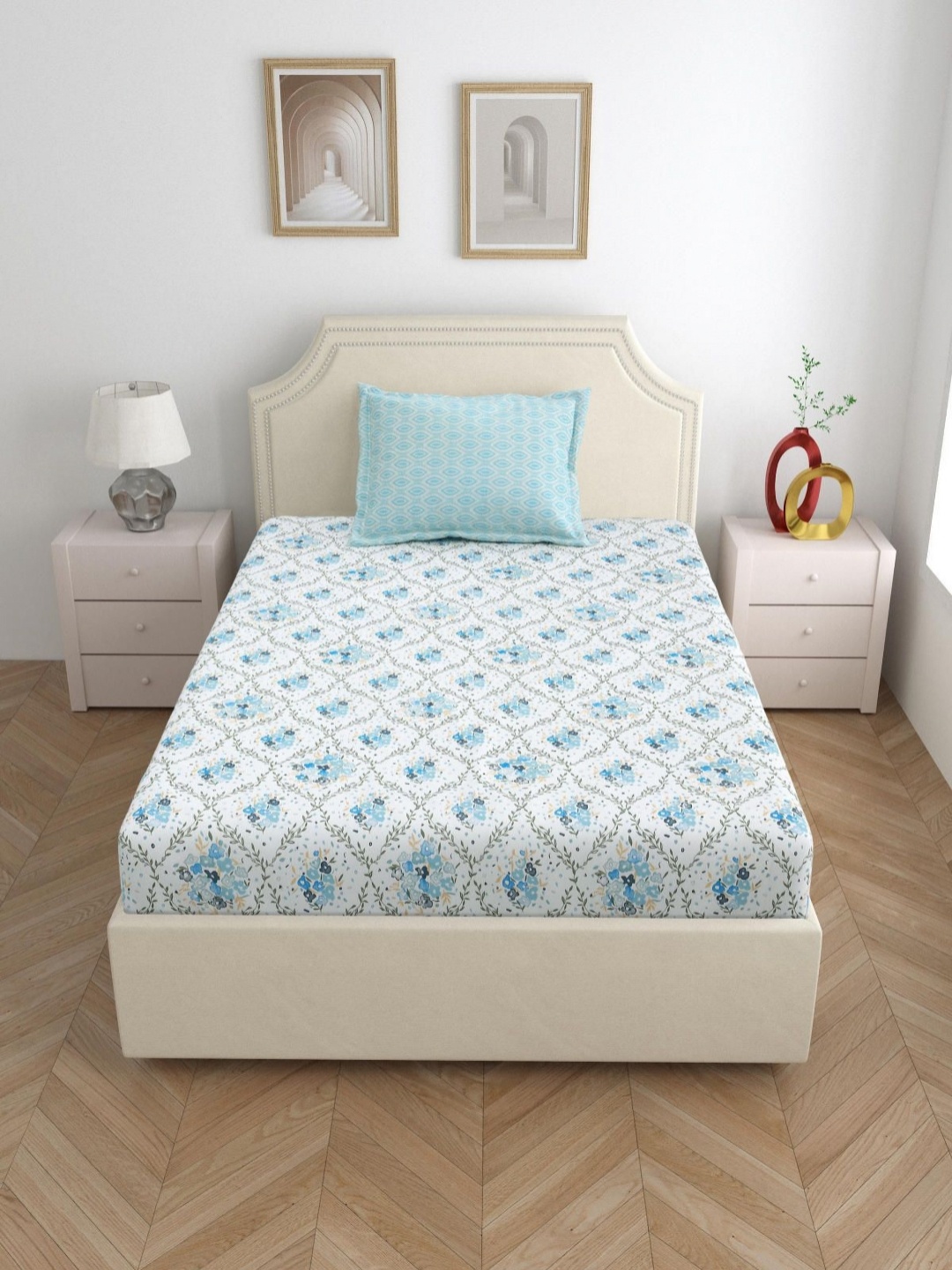 

Salona Bichona Blue & White Floral Cotton 144 TC Single Bedsheet with 1 Pillow Covers