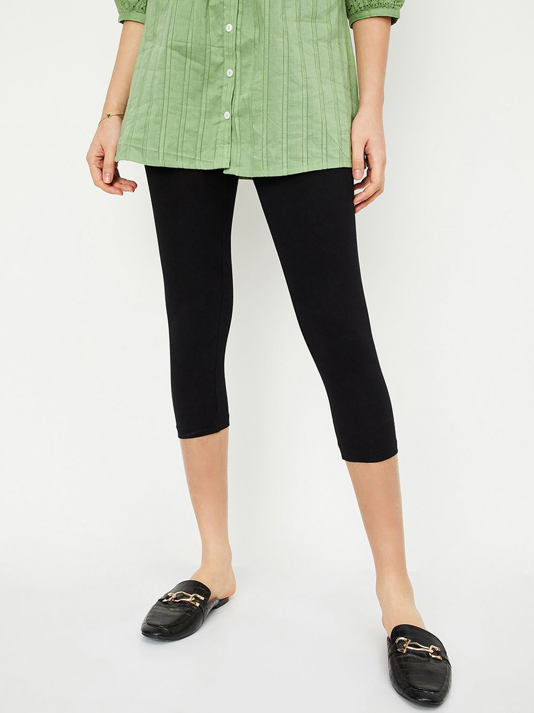 

max Women Solid Calf-Length Leggings, Black