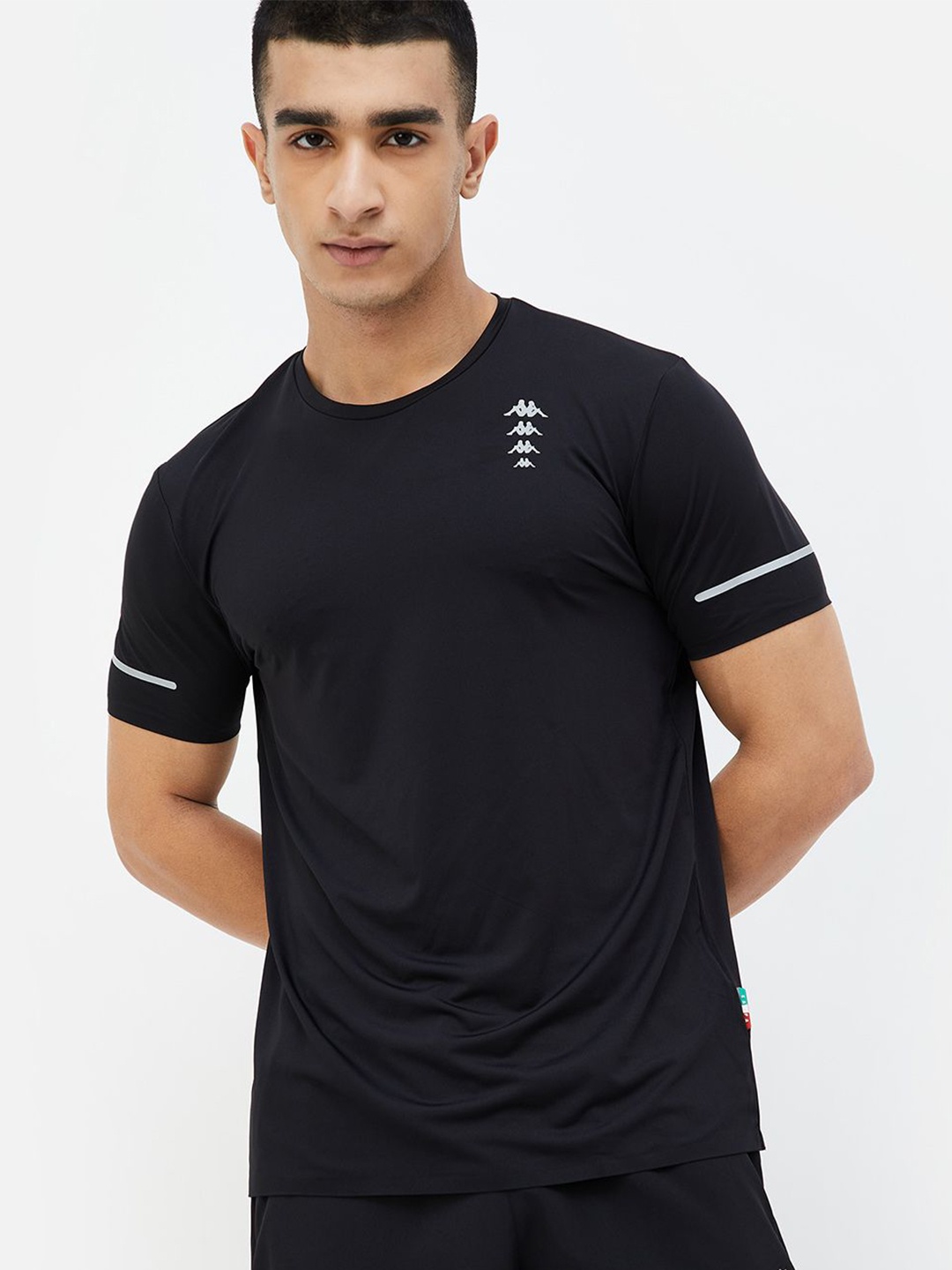 

Kappa Men Round Neck Applique T-shirt, Black