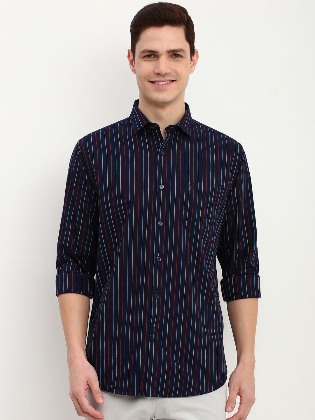 

Allen Solly Men Slim Fit Opaque Striped Casual Shirt, Navy blue