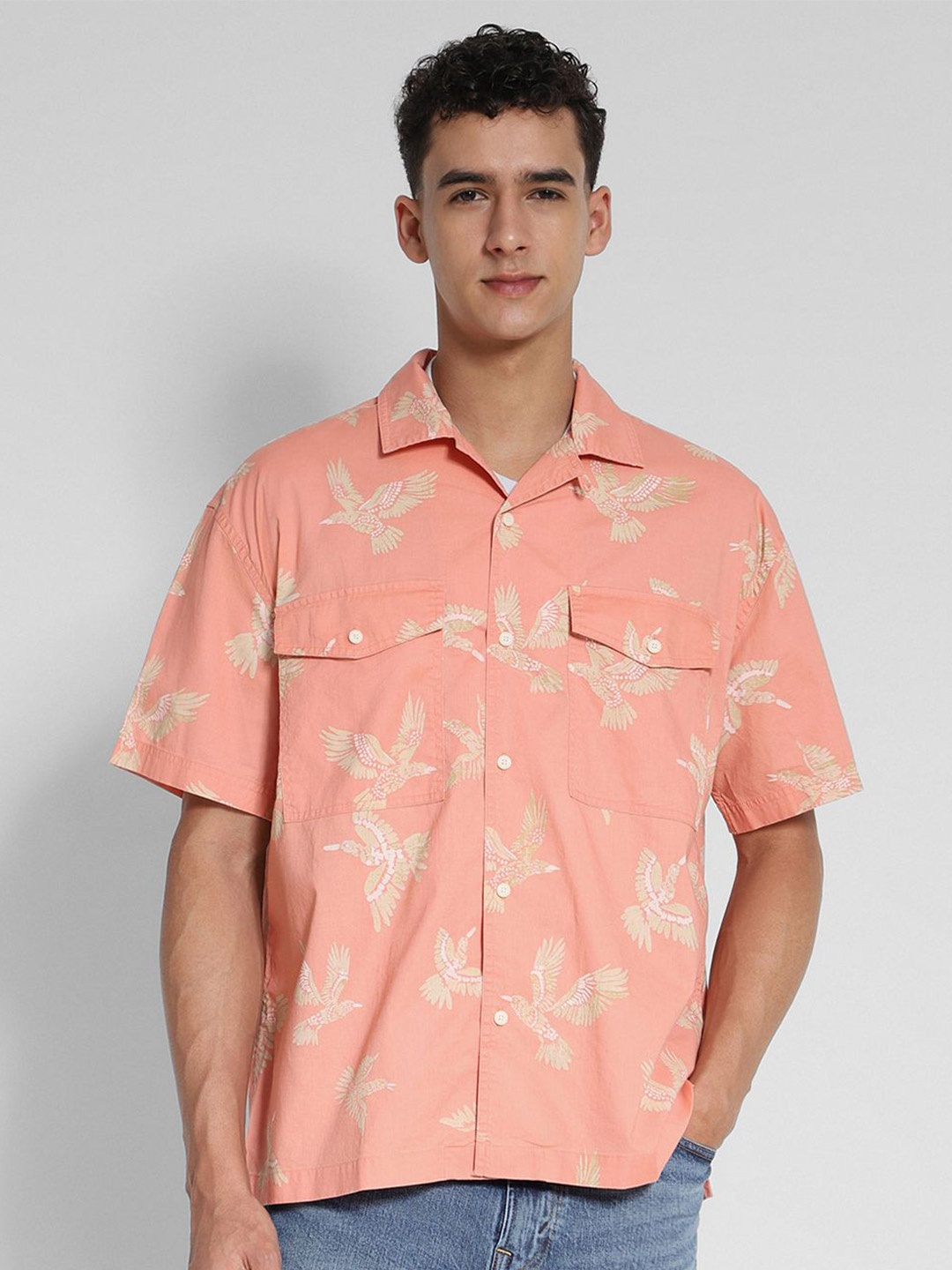 

AMERICAN EAGLE OUTFITTERS Men Opaque Printed Casual Shirt, Peach