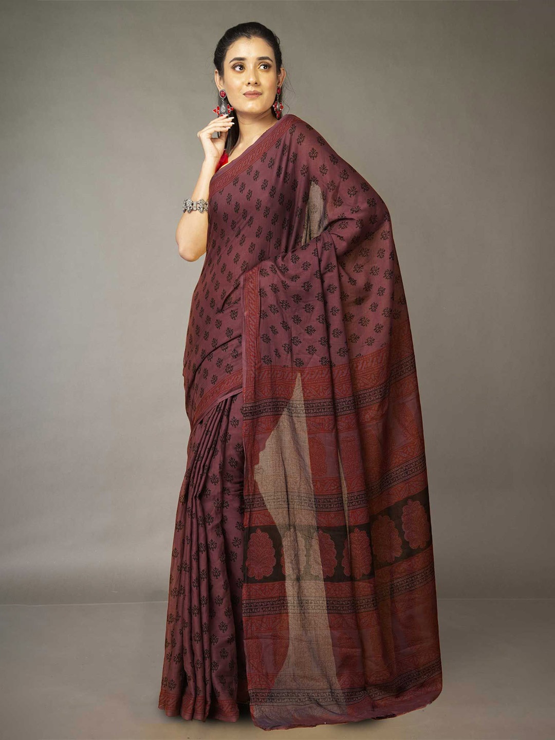 

Unnati Silks Bagh Pure Cotton Handloom Bagh Saree, Brown