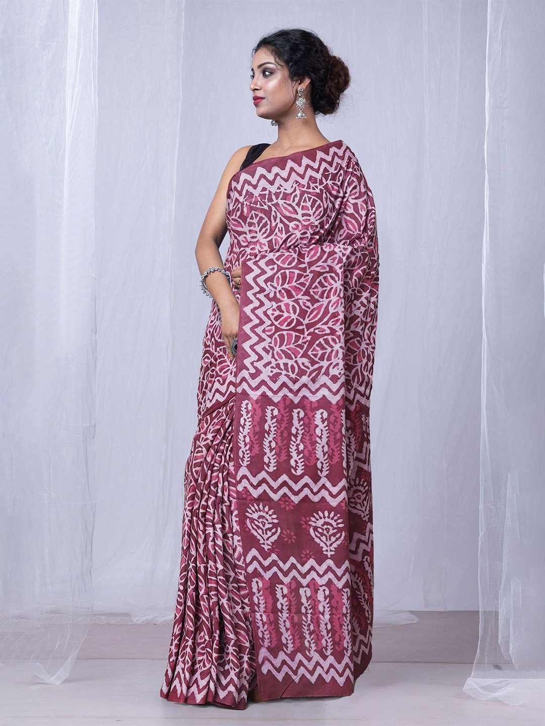 

Unnati Silks Dabu Pure Cotton Handloom Dabu Saree, Pink