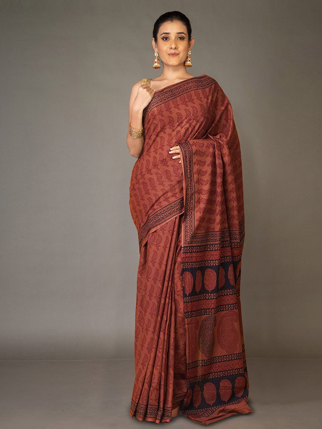 

Unnati Silks Bagh Pure Cotton Handloom Bagh Saree, Brown