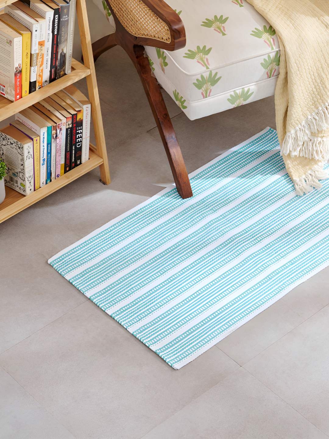 

Home Centre Cotton Blue & White Woven Floor Mats & Dhurries