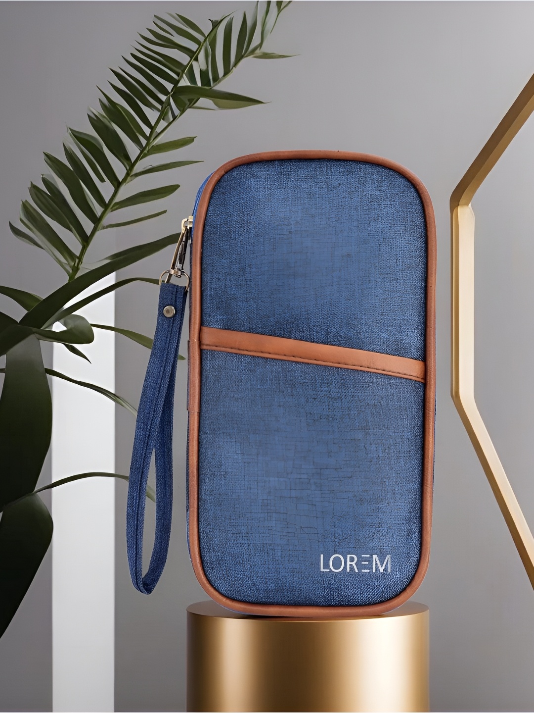 

LOREM Blue Set of 1 Water Resistant Handbag Organiser Organisers