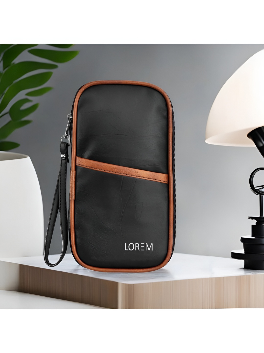 

LOREM Black Set of 1 Water Resistant Handbag Organiser Organisers