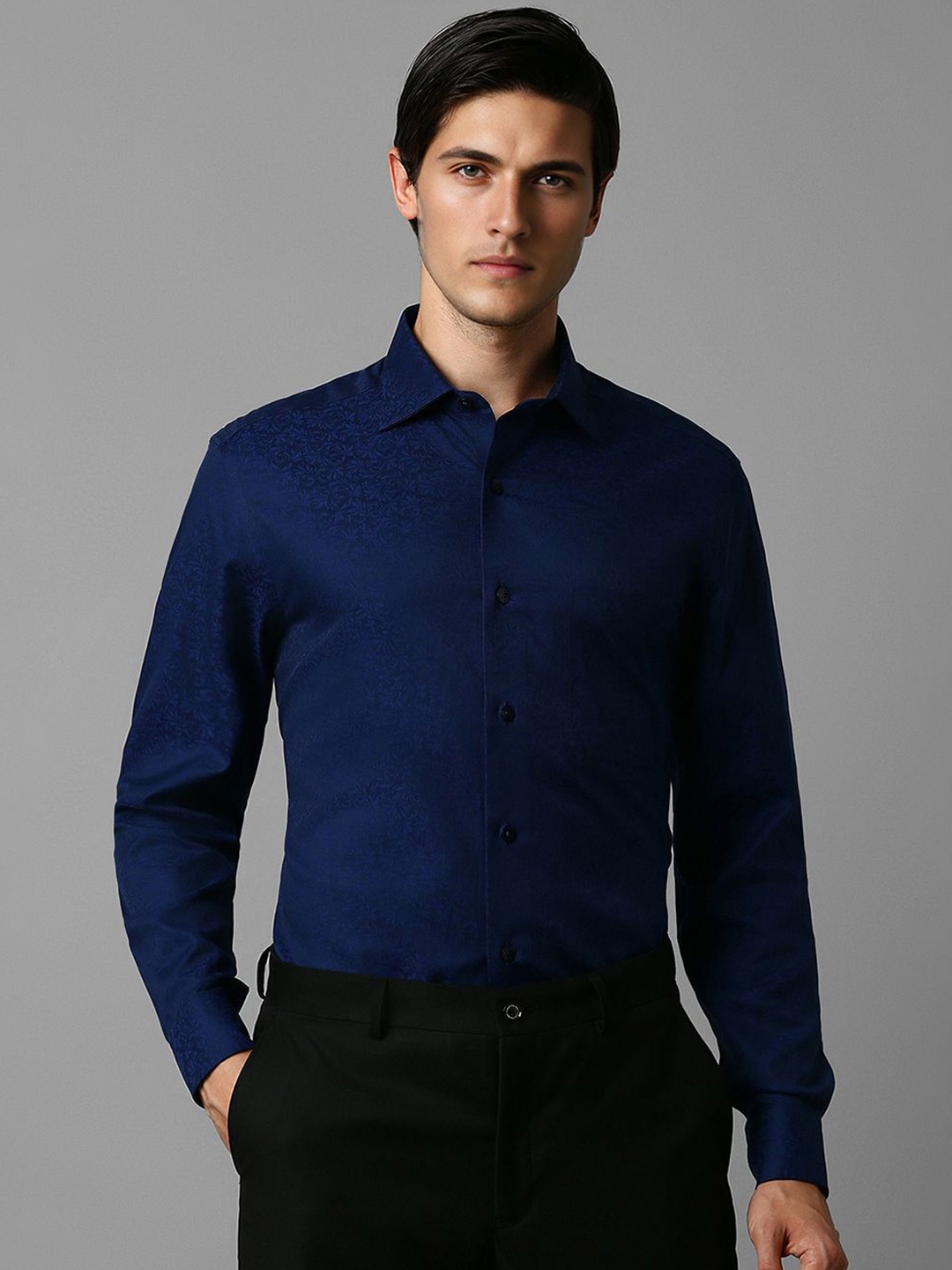 

Louis Philippe Men Opaque Formal Shirt, Navy blue