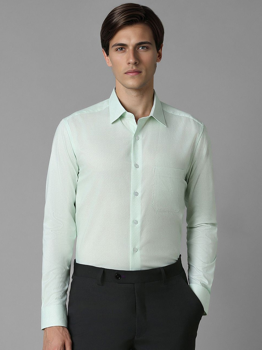 

Louis Philippe Men Slim Fit Opaque Formal Shirt, Green