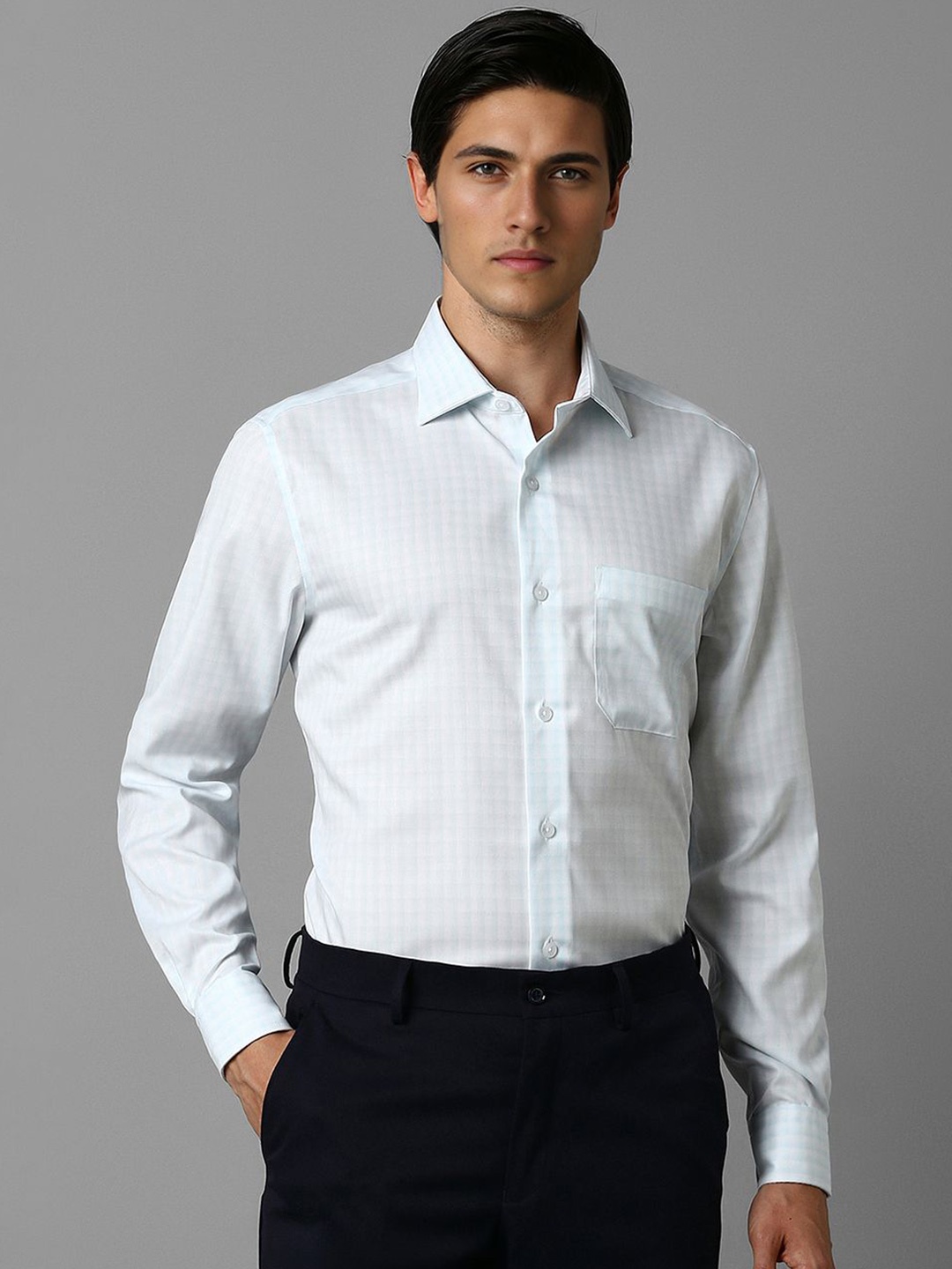 

Louis Philippe Men Opaque Striped Formal Shirt, Blue
