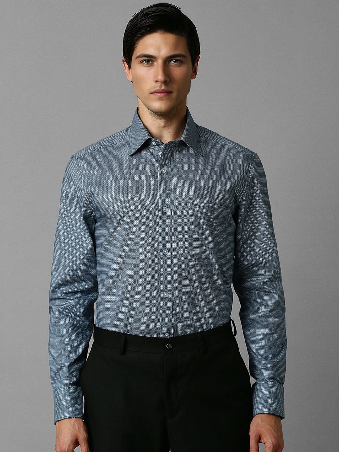 

Louis Philippe Men Micro Checks Opaque Checked Formal Shirt, Blue