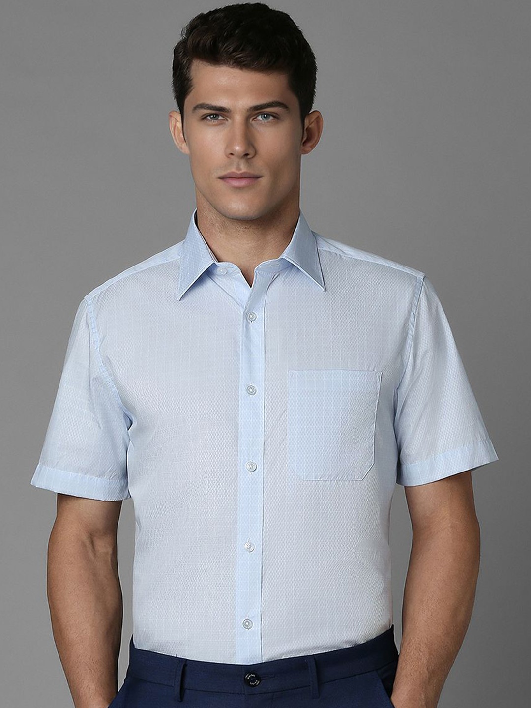 

Louis Philippe Men Opaque Striped Formal Shirt, Blue