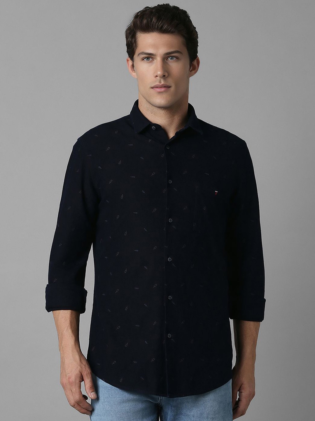 

Louis Philippe Jeans Men Slim Fit Opaque Casual Shirt, Black