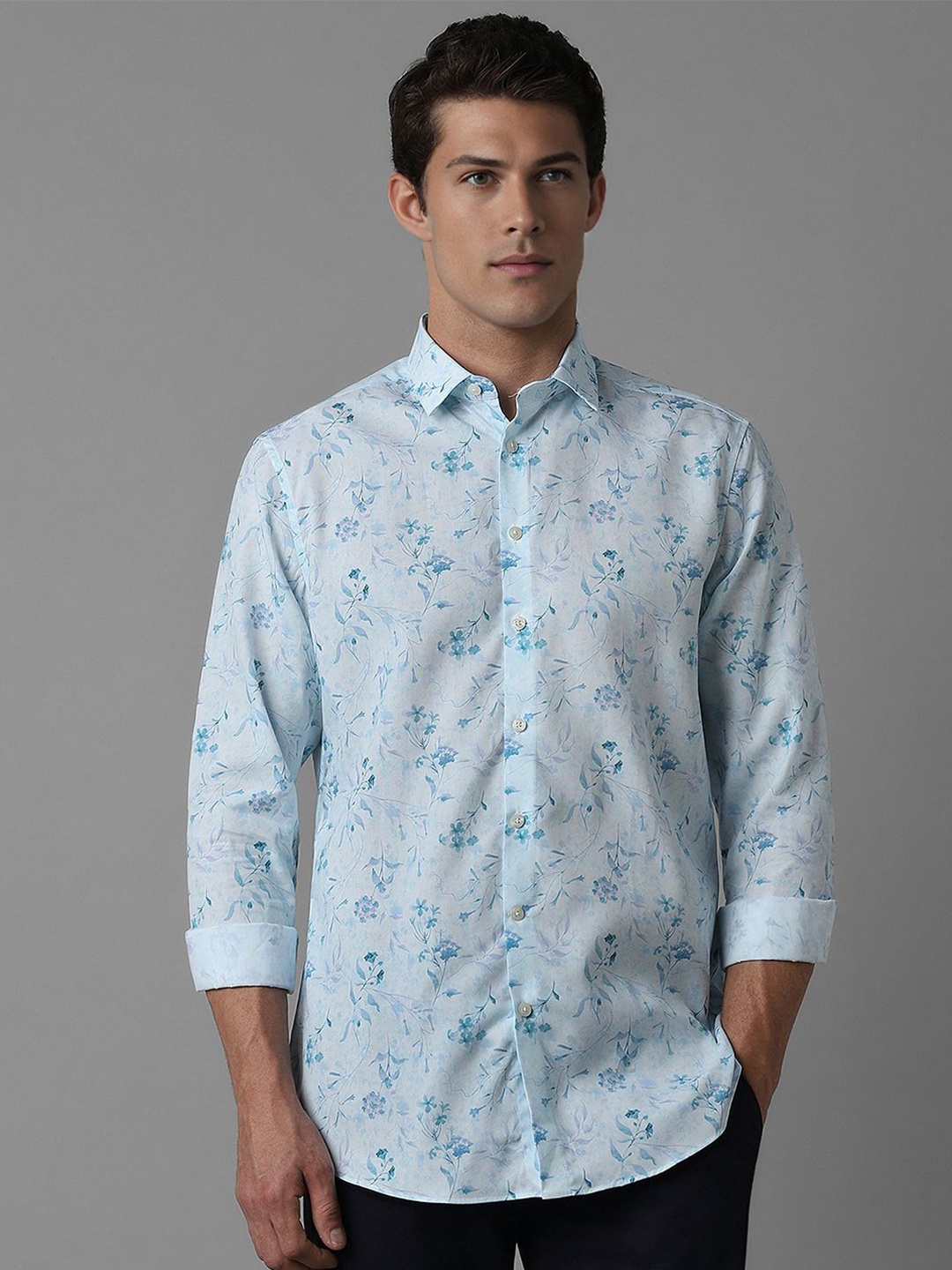 

Louis Philippe Sport Men Slim Fit Floral Opaque Printed Casual Shirt, Blue