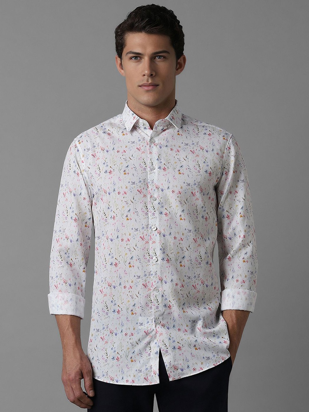 

Louis Philippe Sport Men Slim Fit Floral Opaque Printed Casual Shirt, White