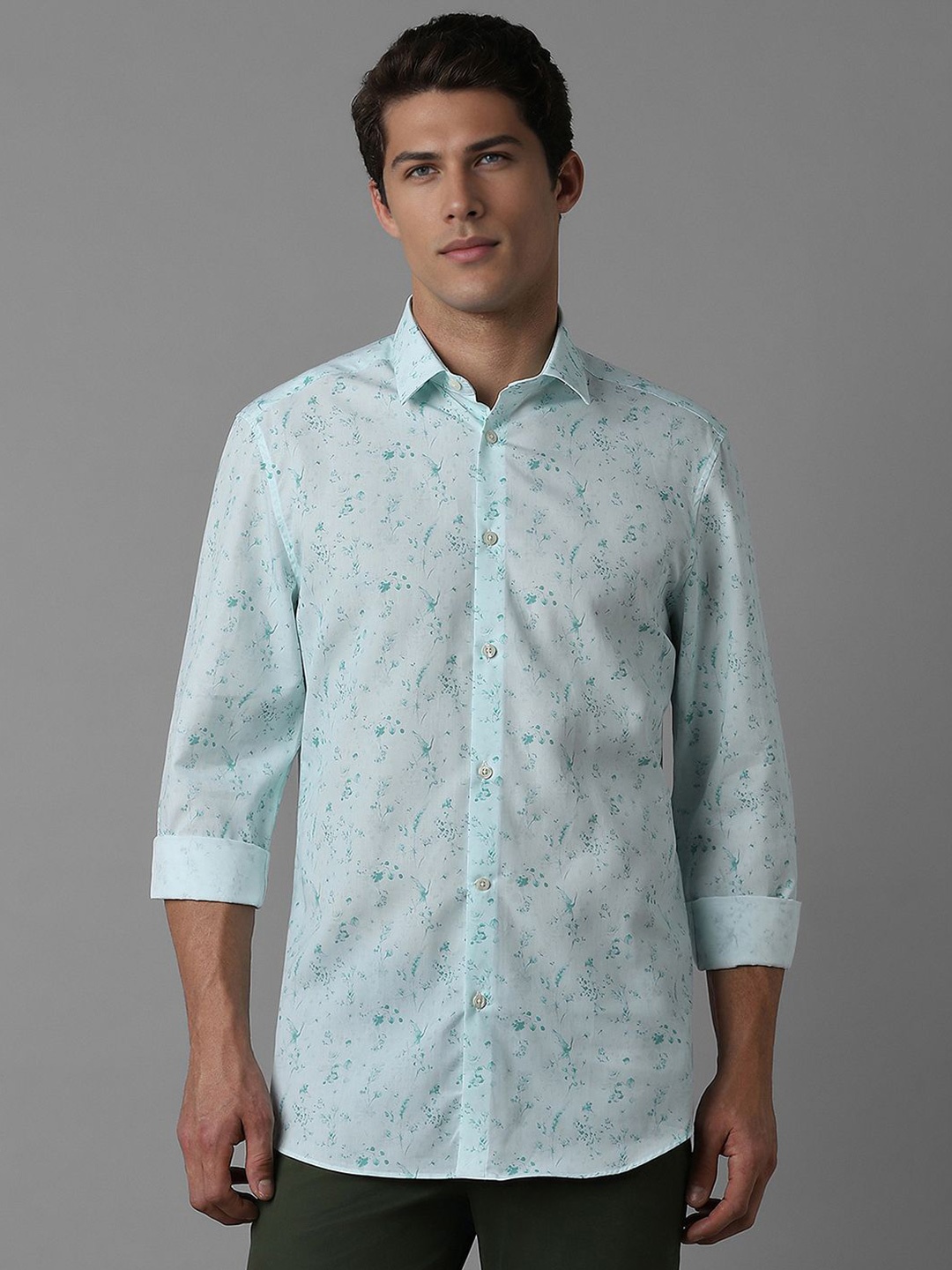 Louis Philippe Sport Men Floral Opaque Printed Casual Shirt, Blue