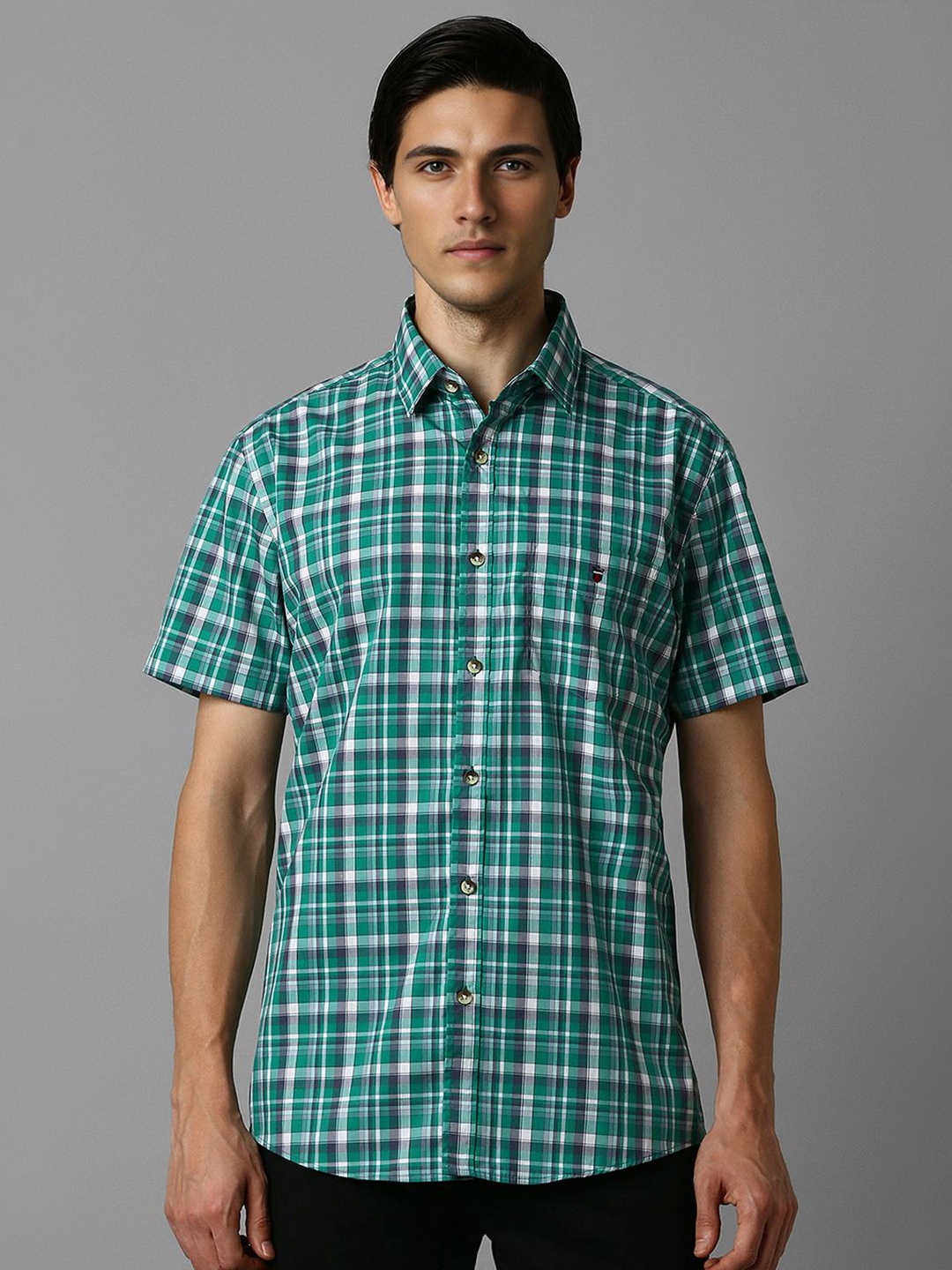 

Louis Philippe Sport Men Slim Fit Opaque Checked Casual Shirt, Green